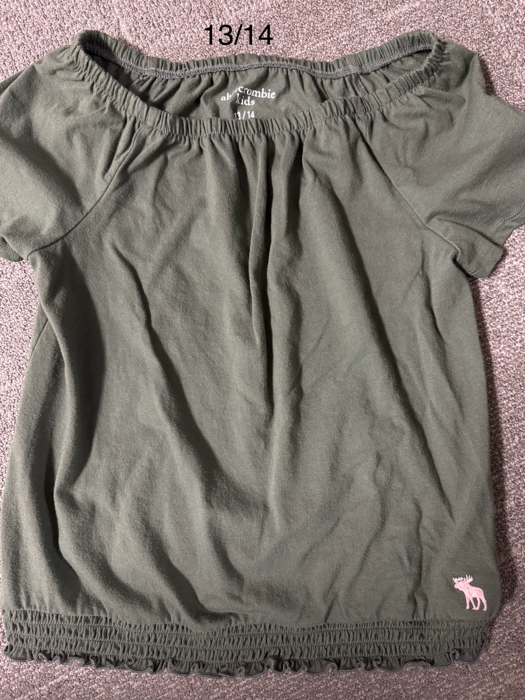 Abrocrombie green top Size 13/14 - size Kids 14